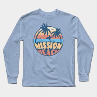 Vintage Surfing Mission Beach, California // Retro Summer Vibes // Grunge Surfer Sunset Long Sleeve T-Shirt